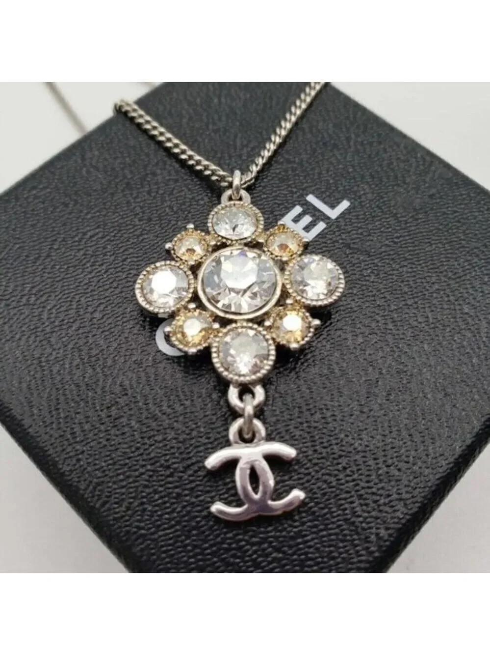 Authentic CHANEL CC with stone Necklace Silver Color 480-050522